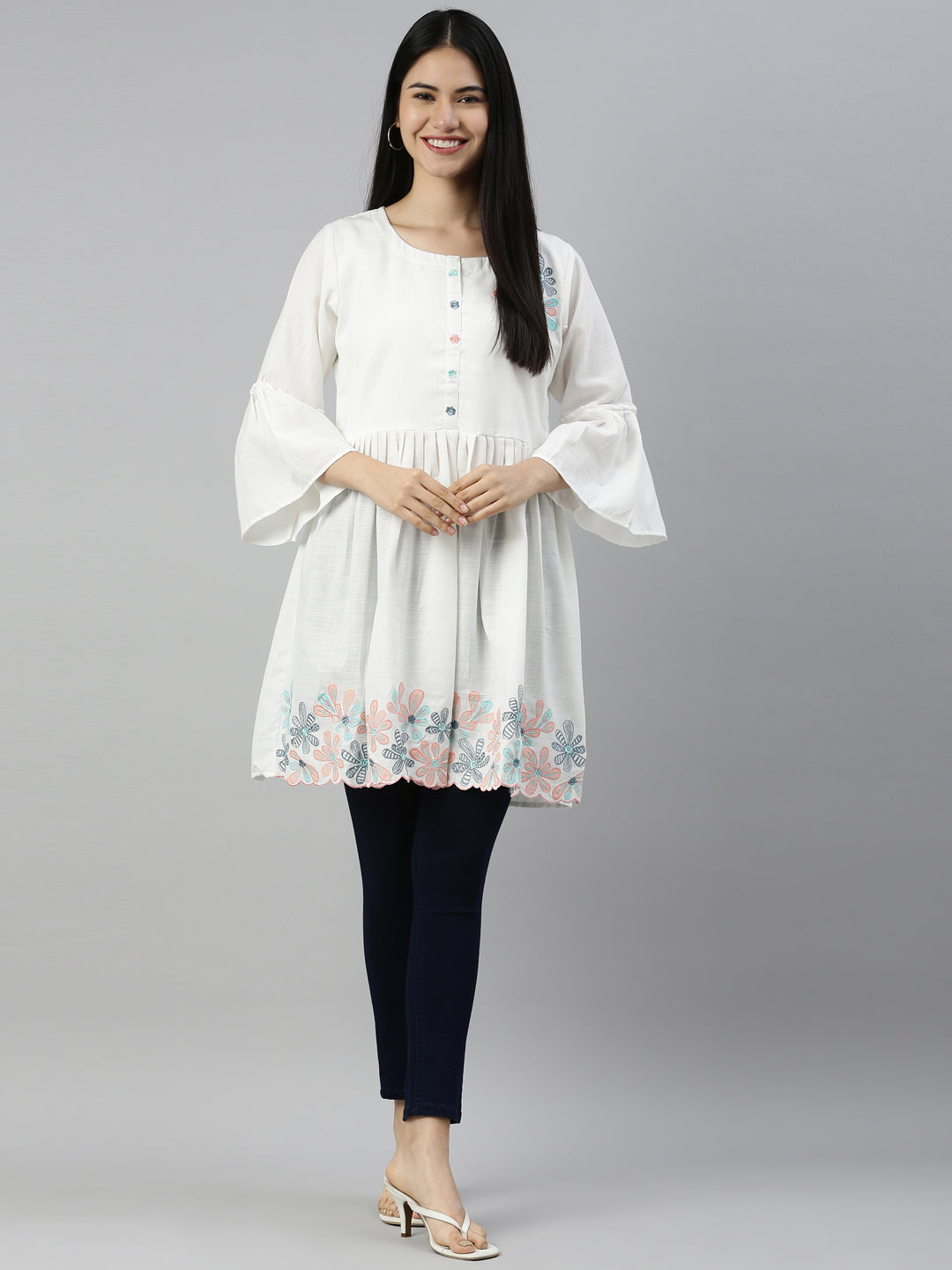 Neeru's White Color Cotton Fabric Kurta