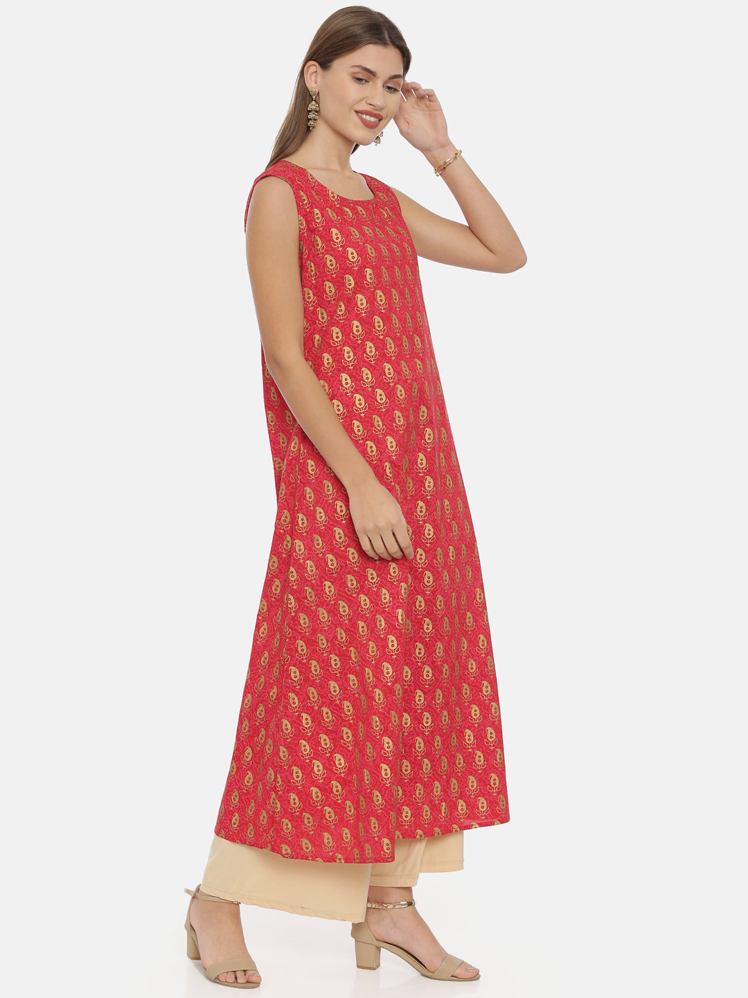 Neeru's Women Red Gold-Toned Printed Straight Kurta