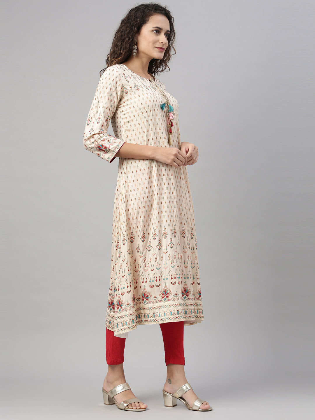 Neeru's Cream Color Santoon Fabric Kurta