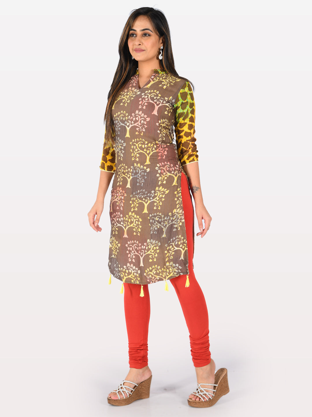 Neeru's Multicolor Printed Straight Kurta