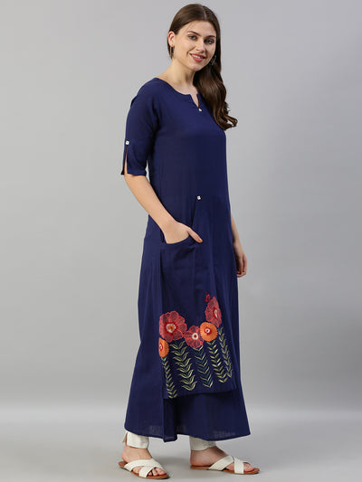 Neeru's Blue Embroidered Straight Kurta