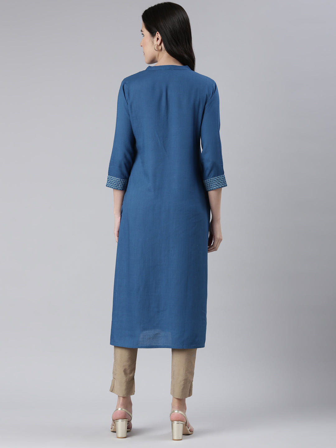 Neeru's Blue Straight Solid Cotton Kurtas