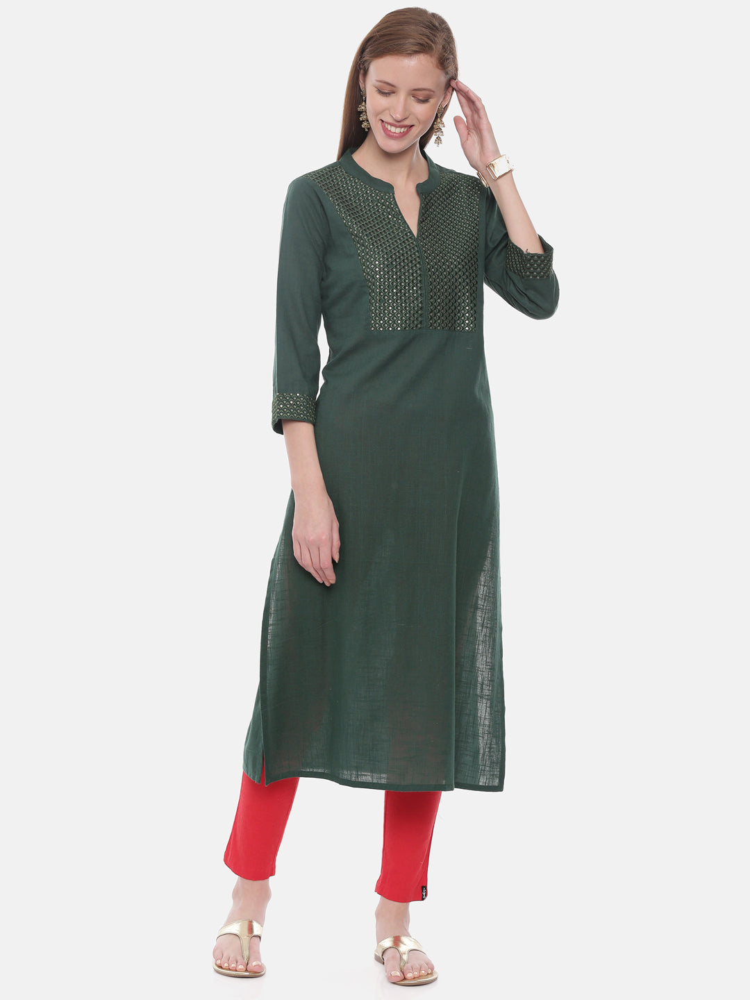 Neeru's Green Embellished Straight Kurta