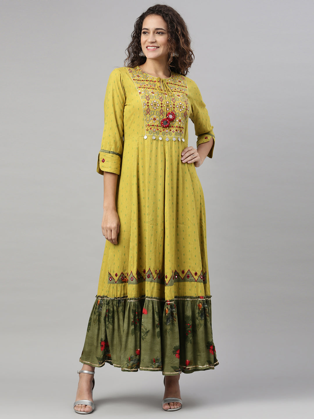 Neeru's Green Color Slub Rayon Fabric Kurta