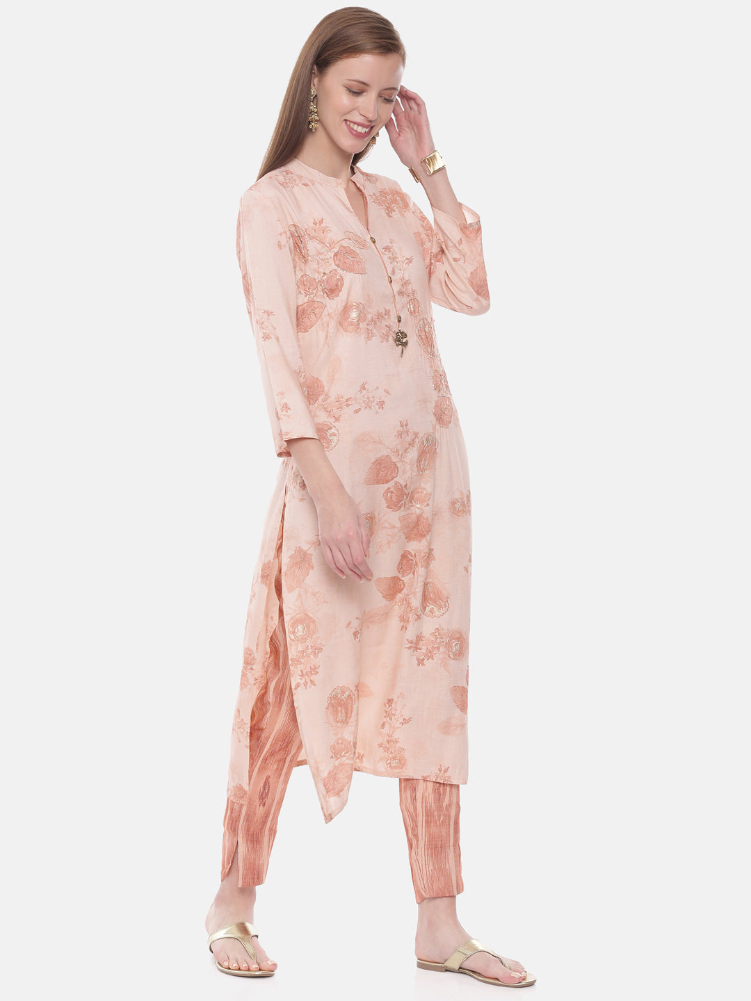 Neeru's Peach Printed Straight Kurta