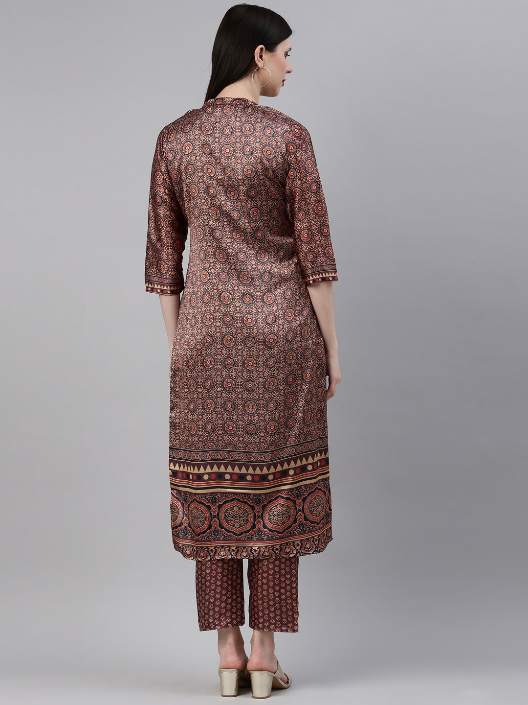 Neeru's Brown Color Silk Fabric Kurta Set