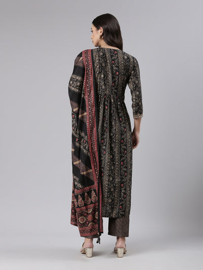 Neeru's Black Regular Calf Length Printed Readymade Suits