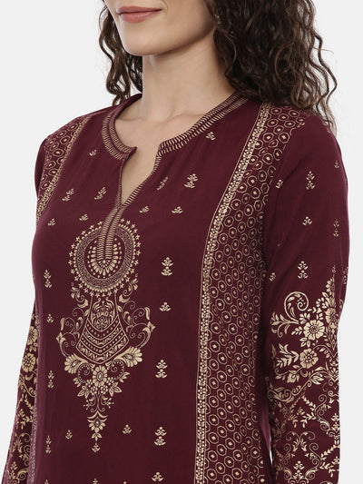 Neeru's Maroon Printed Straight Kurta