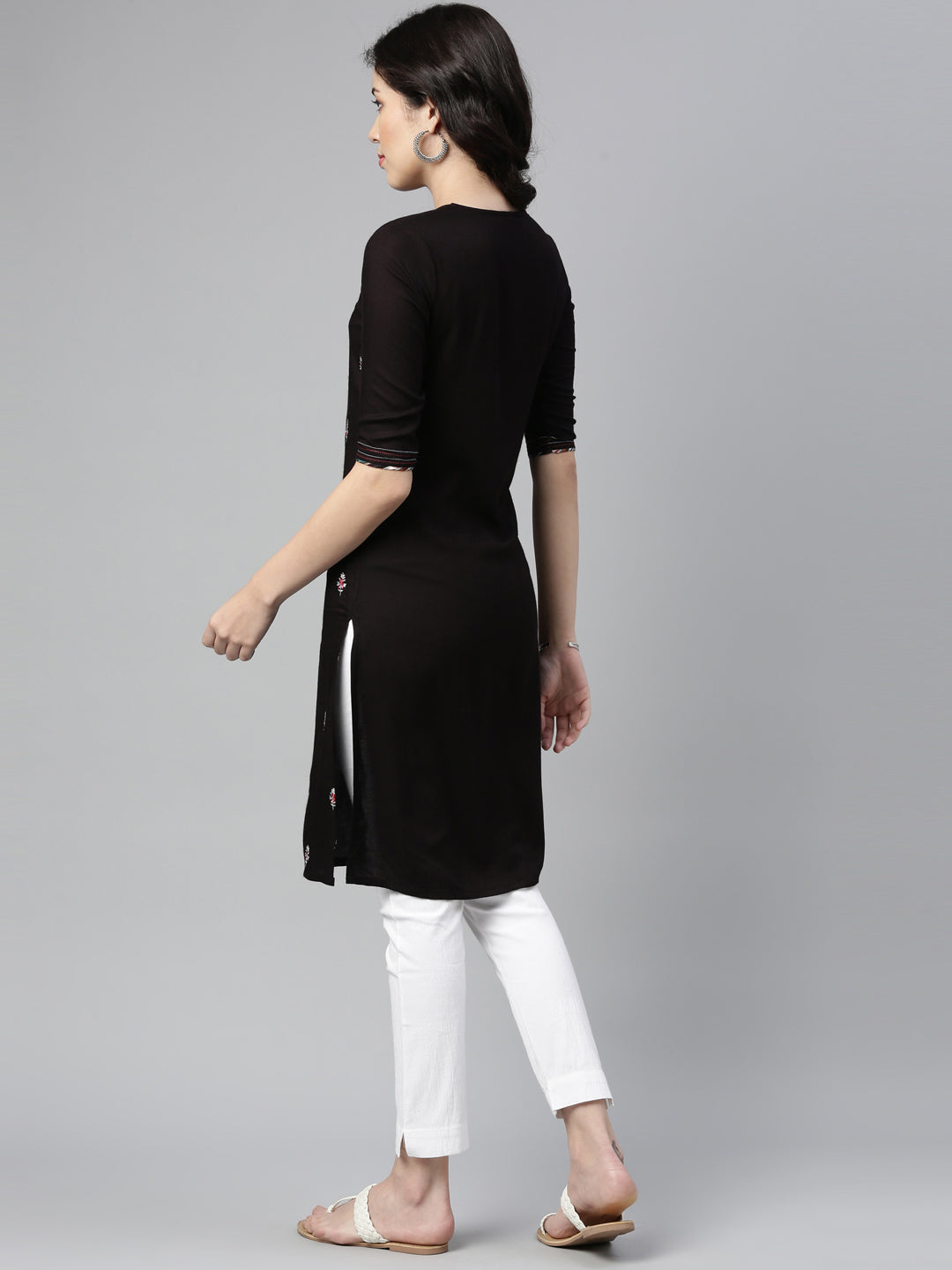 Neeru's Black Color Rayon Fabric Kurta