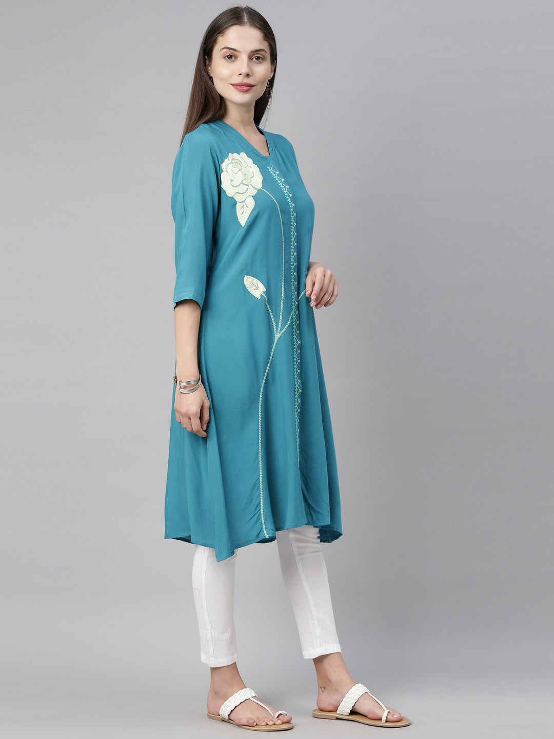 Neeru's Blue Color Rayon Fabric Tunic