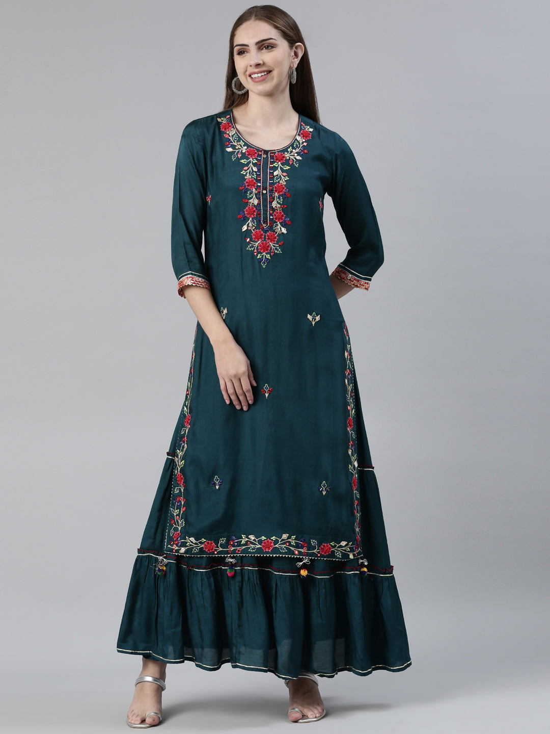 Neeru's Green Straight Regular Shantoon Kurtas