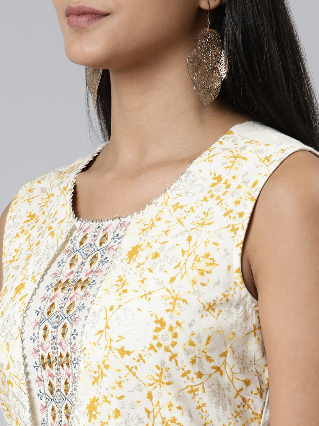 Neeru's Cream Straight Printed Viscose Rayon Kurtas