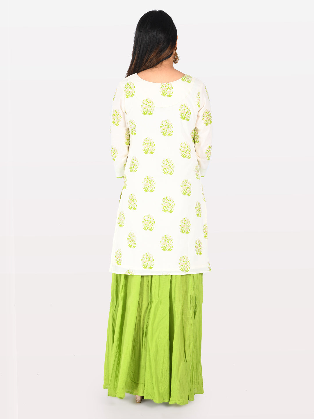 Neeru's Off White Printed Straight Kurta