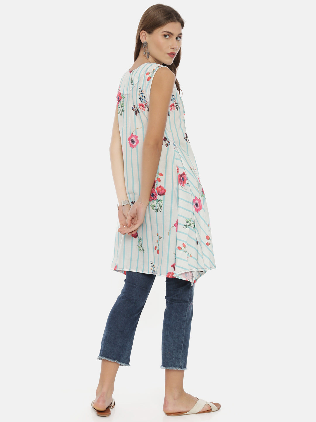 Neeru's White Printed High Low Kurta