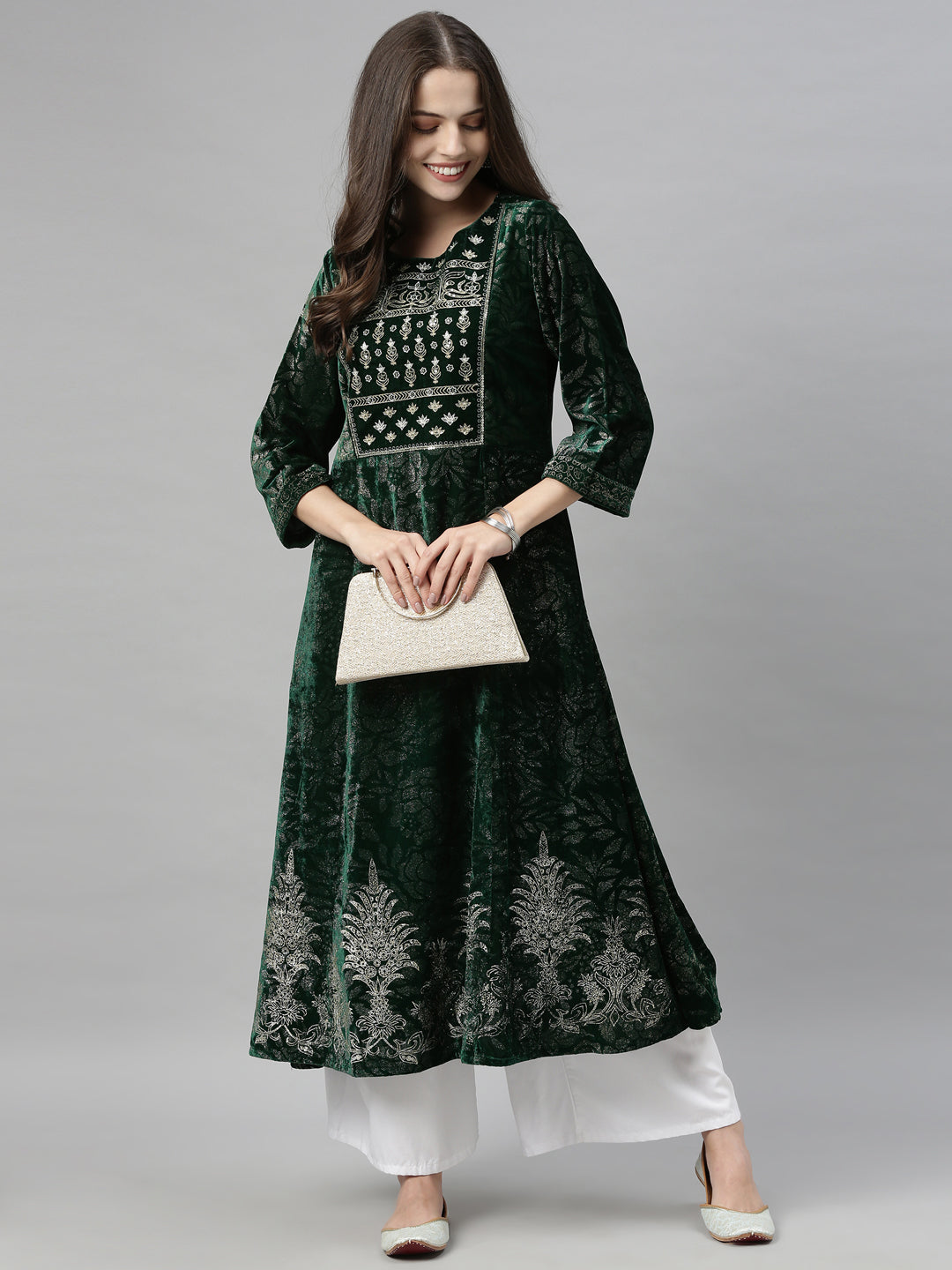 Neeru's Green Zari Flared Kurta