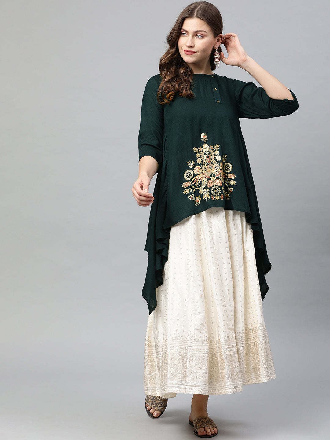 Neeru's Women Green Printed A-Line Tunic