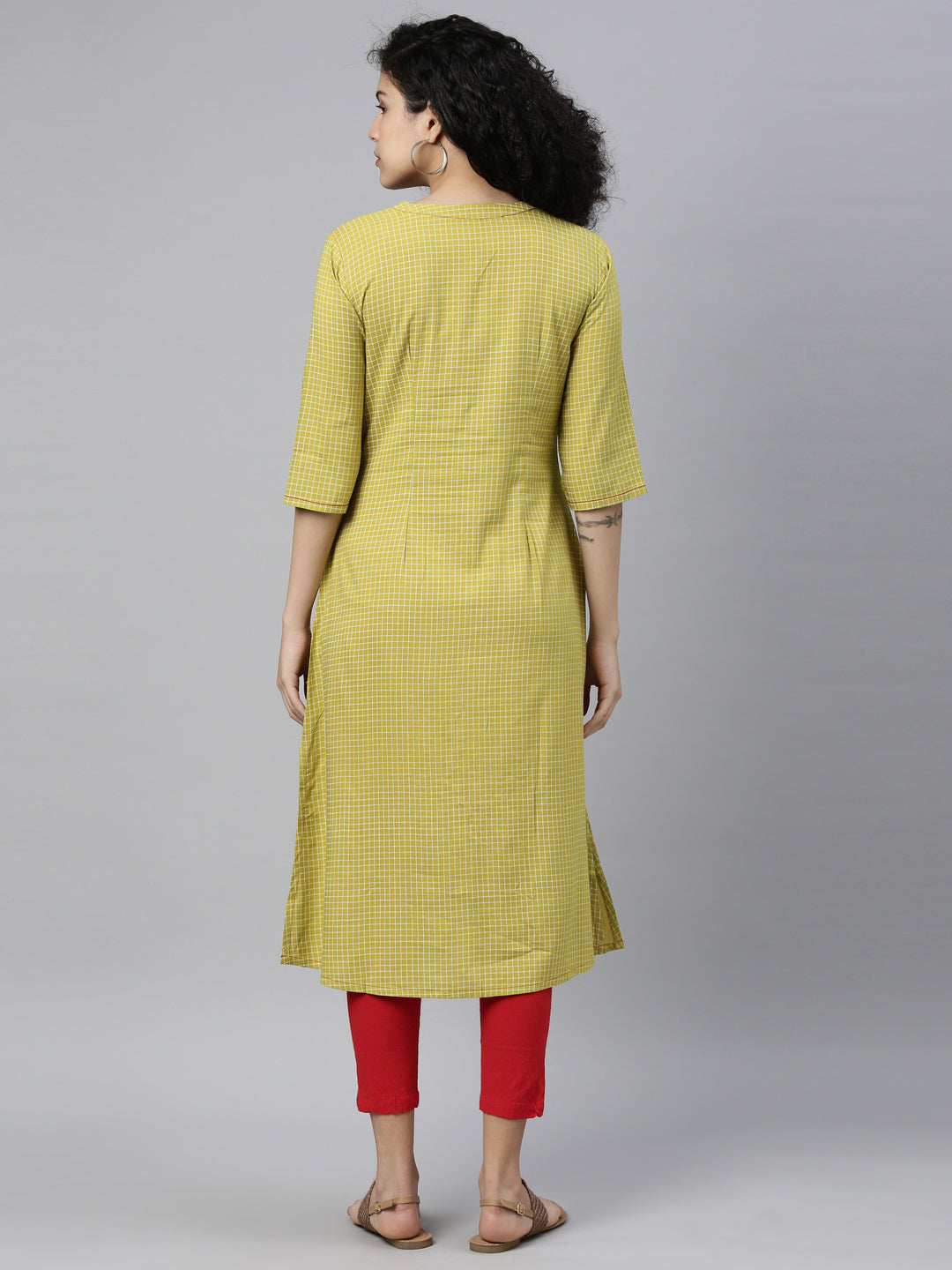 Neeru's Green Color Rayon Fabric Kurta