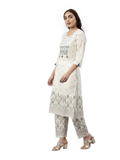 Neeru's White Color Cotton Fabric Kurta Set