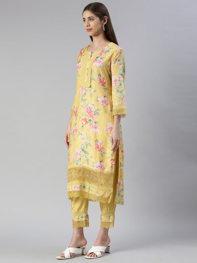 Neeru's Women M Green Printed Calf Length Kurta And Trousers With Dupatta